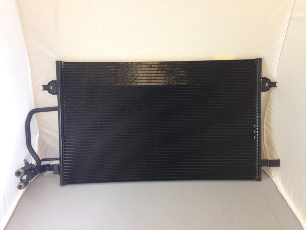 CNAU A8 97-03 AUDI CN-4936