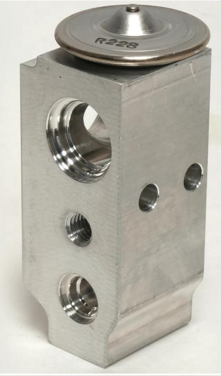 EXHY SANTA FE 21-25 2.5L =EX-10866C