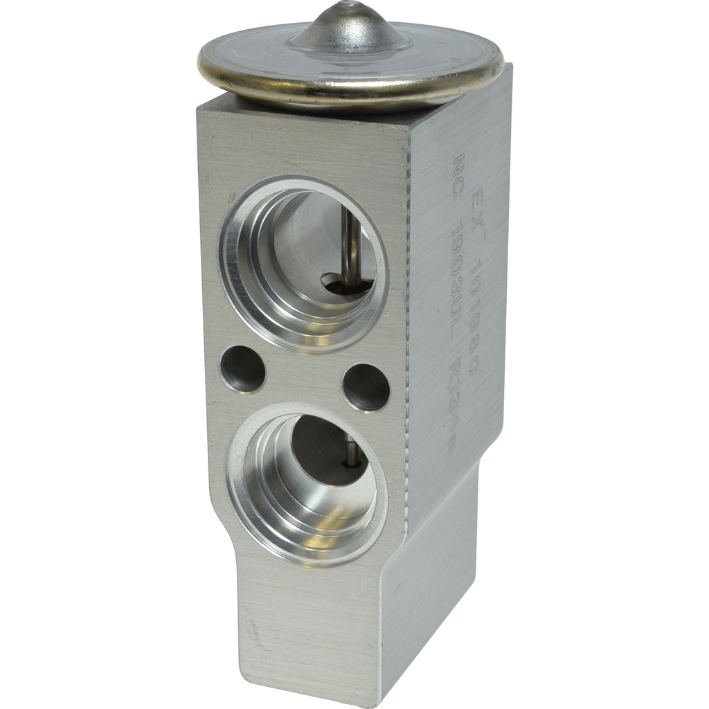 EXSU XL7 03-06 AUX BQ =39378  