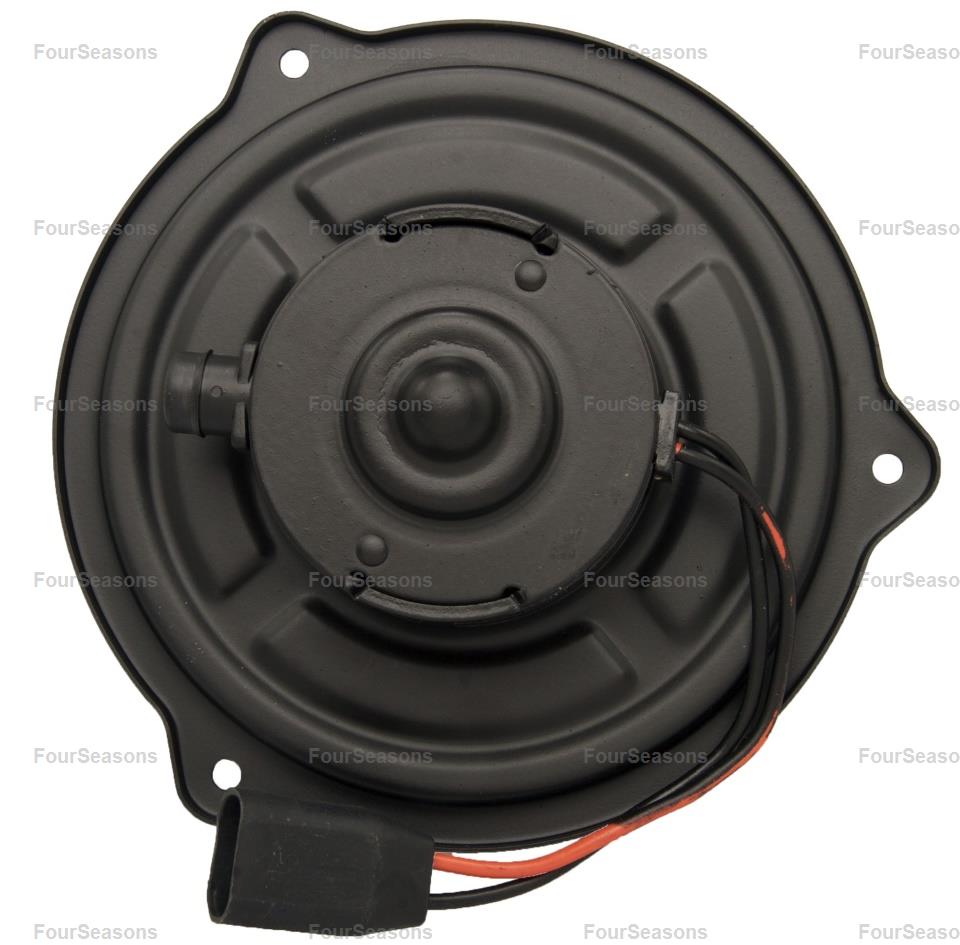 BWCH TAHOE 00-05 AUX          