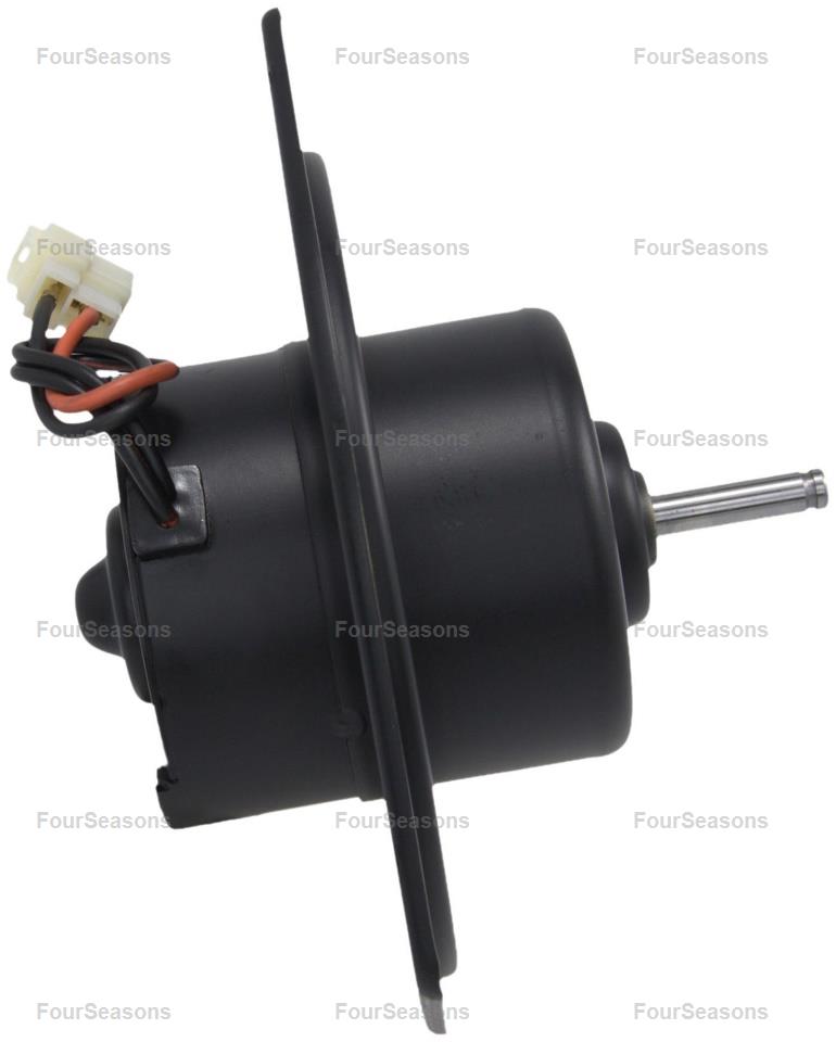 BWMI LANCER 02-05 MR568593 =  