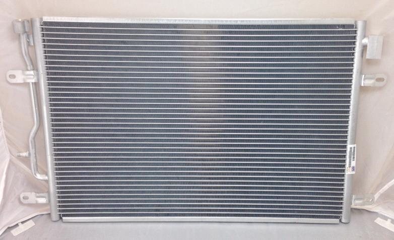 CNAU A4 03-05 AUDI = 3320001  