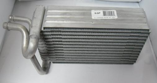 EVJE COMMANDER 06-10 JEEP AUX