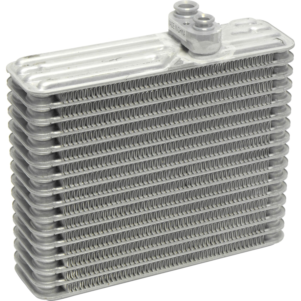 EVMI MONTERO 01-04 AUX EV-939543PFC