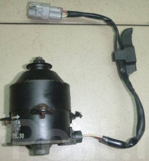 FNTO CAMRY 07-11 RAD M SOLO=
