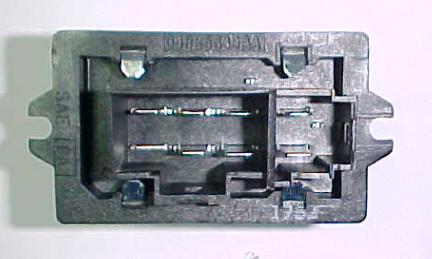 RECR INTREPID 98-00 =4644833