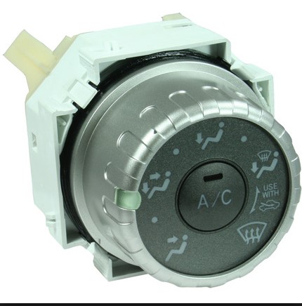 SWTO YARIS 07-08 TOY #2 OEM SDN A/C CTR
