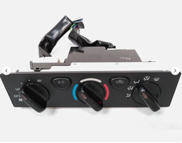 [SW-88650-35121] CTR TACOMA 01-04